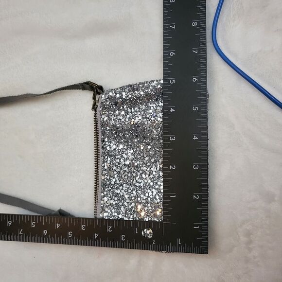 J Crew Crewcuts silver Sparkly glitter pouch or coin purse - Picture 5 of 5